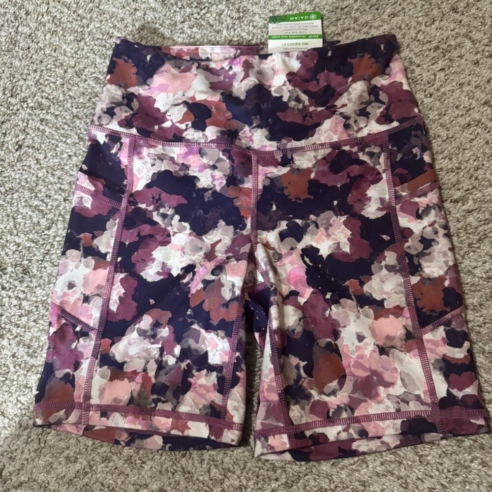Gaiam Shorts Womens XS Multicolor Camo Om Highrise Yoga Biker Pocket High Waist